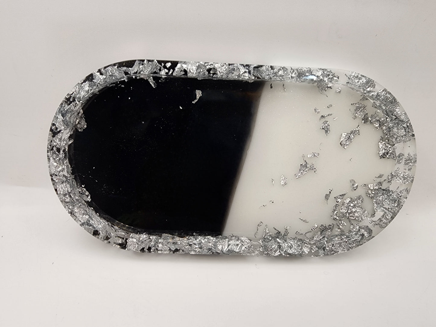 Black & White Elegance Resin Vanity Tray
