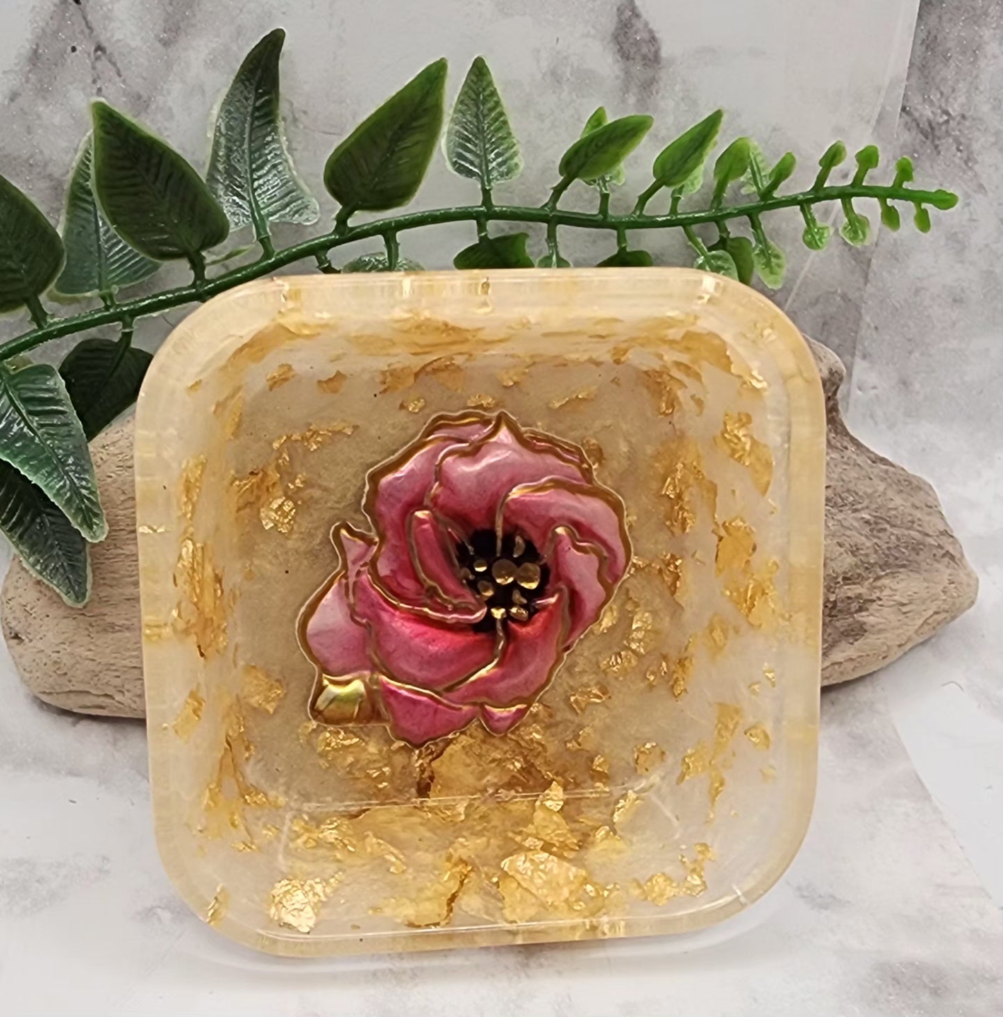 Gold Flake Flower Square Trinket Dish