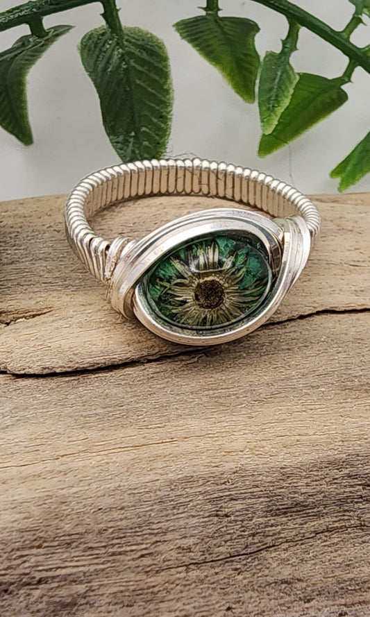 Green Daisy Ring- Silver wire wrapped